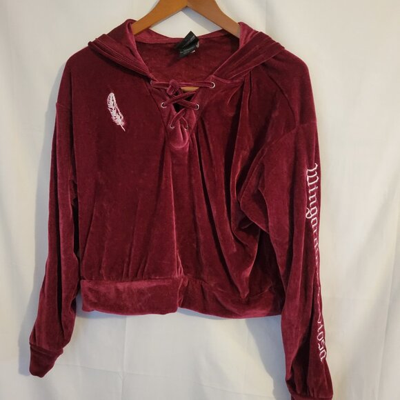 Women's Crop Burgundy Harry Potter Velour Top M - Picture 1 of 5